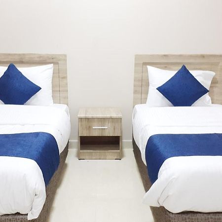Dar Al-Jwharah Hotel Duqm Bagian luar foto